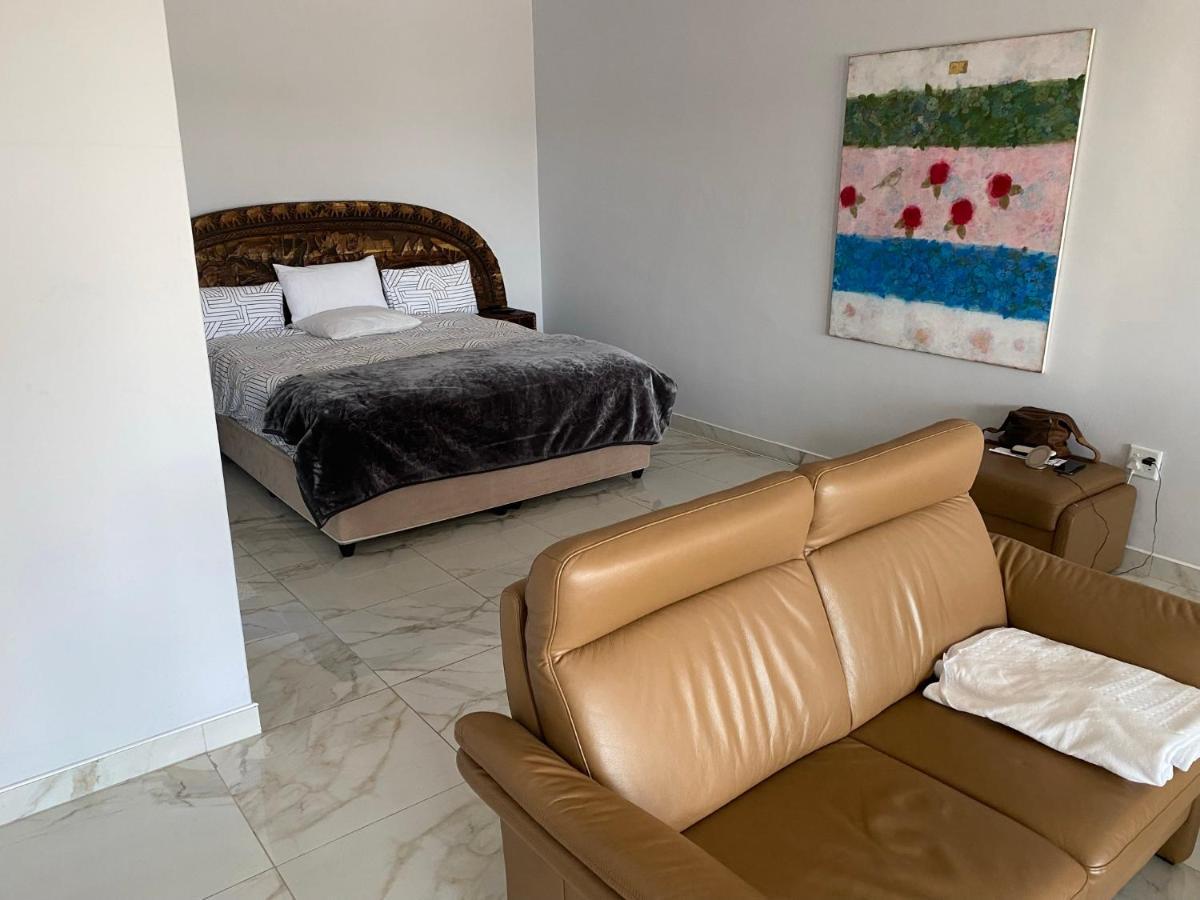 Mukulela Bed & Breakfast Walvis Bay Exterior foto